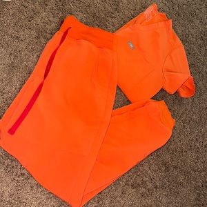 FIGS Catarina Zamora Scrubs Set